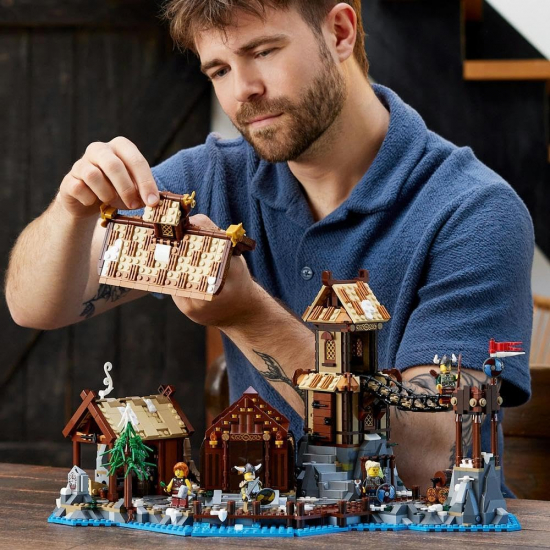 LEGO® Ideas 21343 Wikingerdorf [neu]