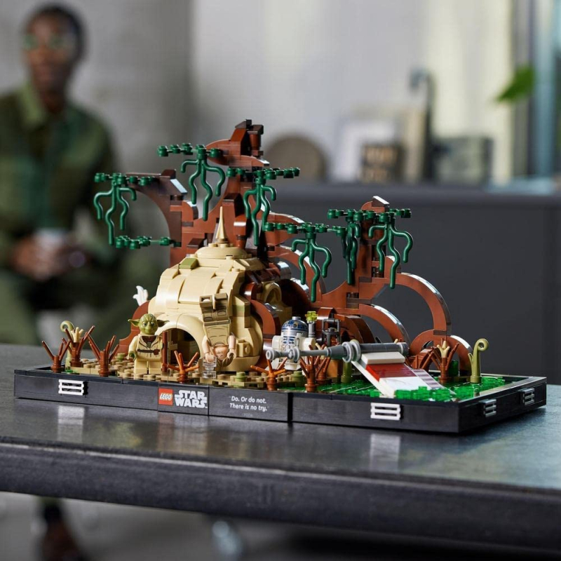LEGO® Star Wars 75330 Jedi Training auf Dagobah – Diorama [neu]