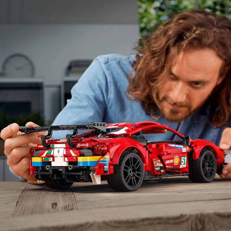 LEGO Technic 42125 Ferrari 488 GTE “AF Corse #51” [neu]