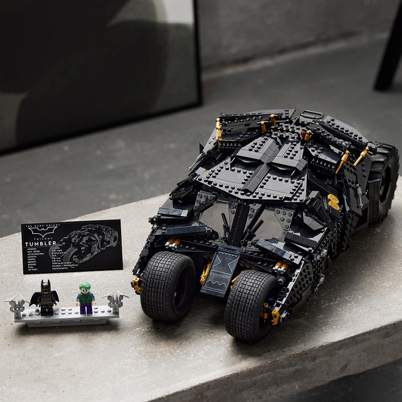 LEGO Super Heroes 76240 LEGO DC Batman Batmobile Tumbler [neu - Verpackung hat starke Lagerspuren]